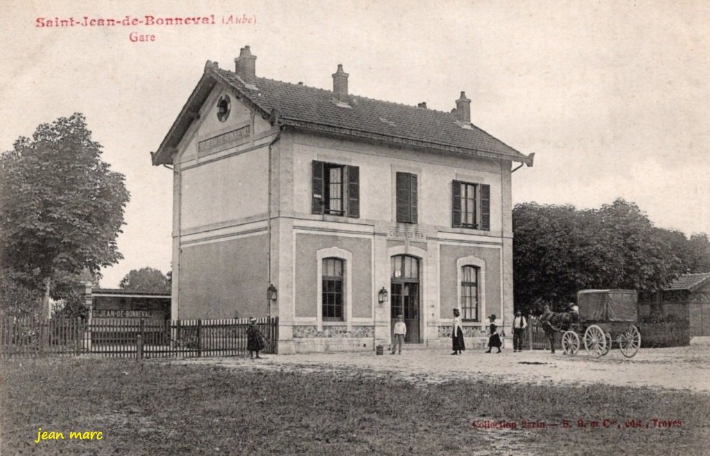 Saint-Jean-de-Bonneval - Gare.jpg