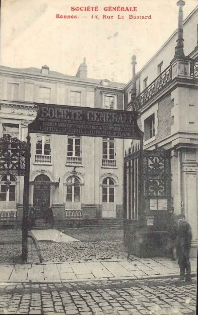 Rennes - Société Générale - 14, rue le Bastard.jpg