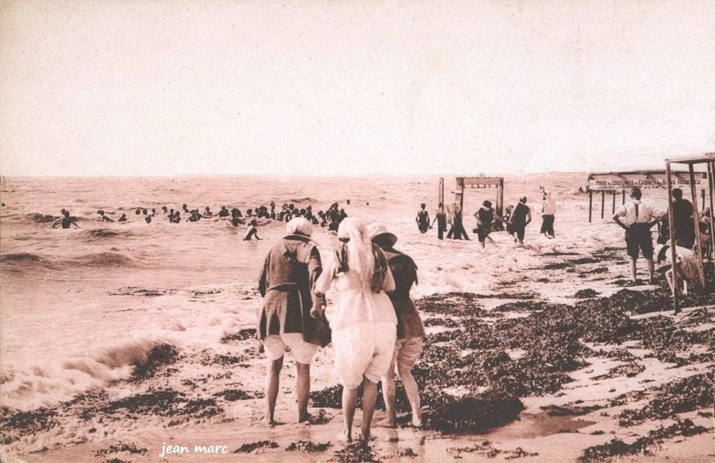 Châtelaillon-Plage - Étude à la Plage.jpg