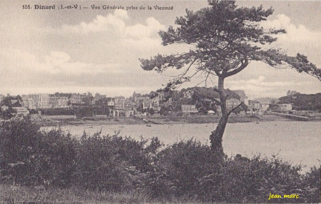 Dinard - Vue générale prise de la Vicomté (Lamiré).jpg