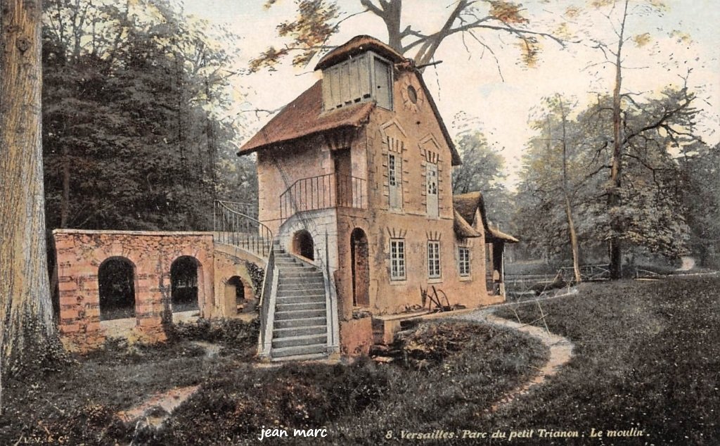 Versailles - Parc du petit Trianon - Le Moulin.jpg