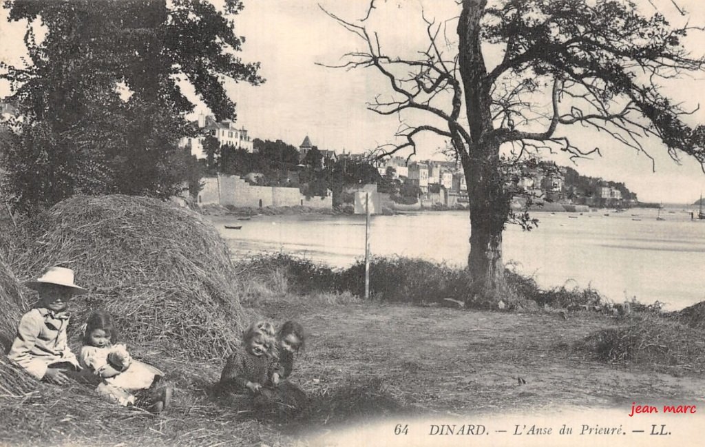 Dinard - L'Anse du Prieuré.jpg