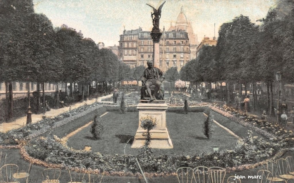 Paris - Square d'Anvers.jpg