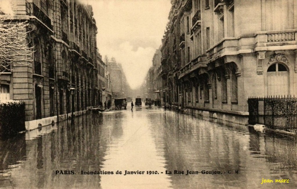 Paris VIIIe - Inondations de janvier 1910 - La Rue Jean Goujon.jpg