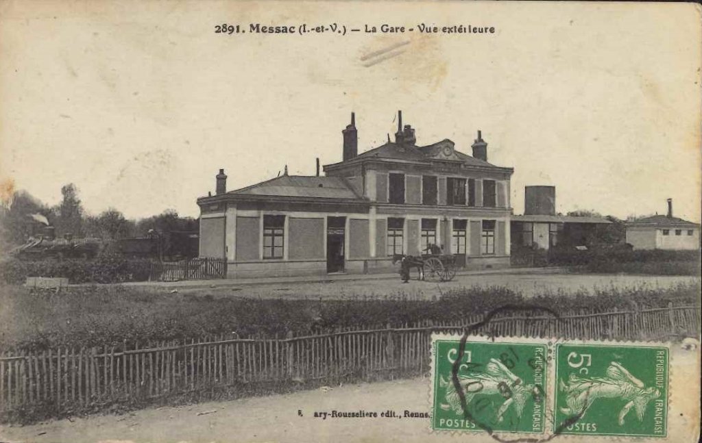 2891 - Messac - La Gare - Vue extérieure.jpg