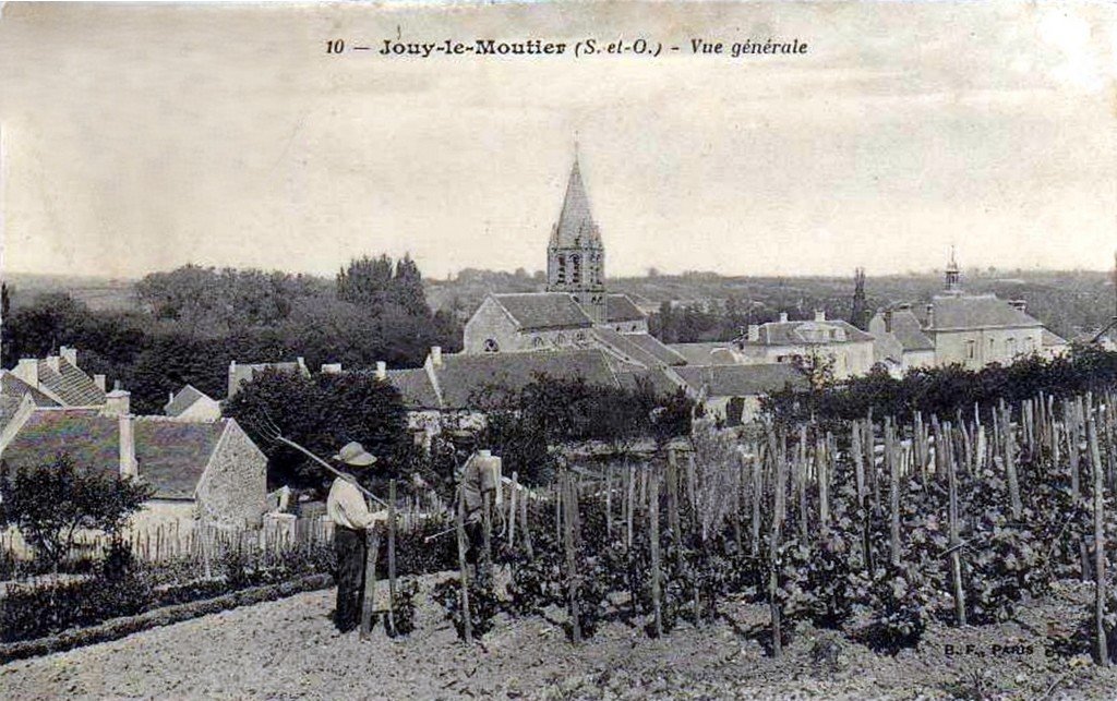 Jouy le Moutier 10.jpg