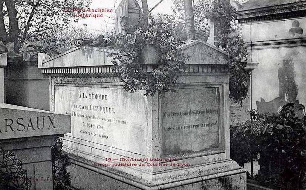 Paris - Père-Lachaise 19.jpg