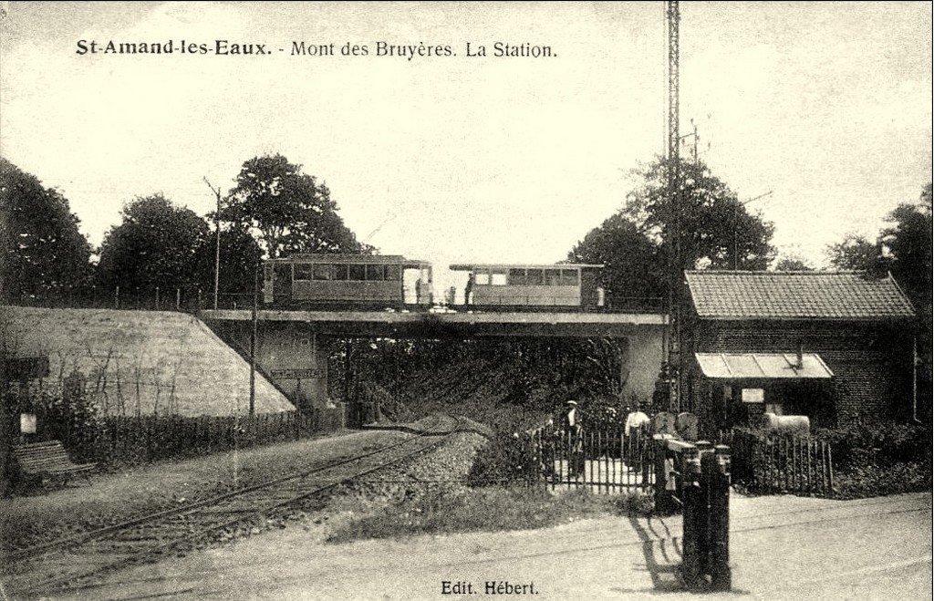 Saint-Amand-les-Eaux  tram.jpg