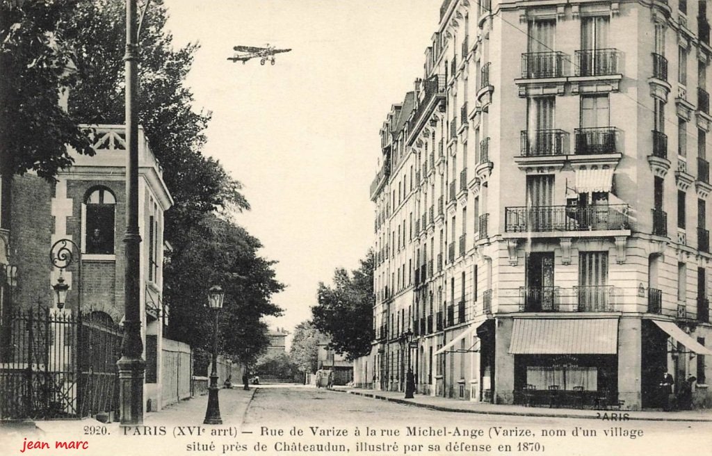 Paris XVIe - Rue de Varize à la rue Michel Ange.jpg