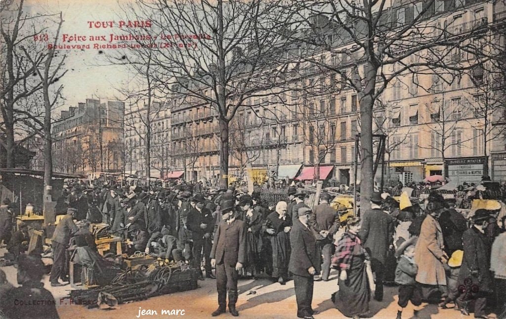 Tout Paris - 913 - Foire aux Jambons - La Ferraille - Boulevard Richard-Lenoir (XIe).jpg