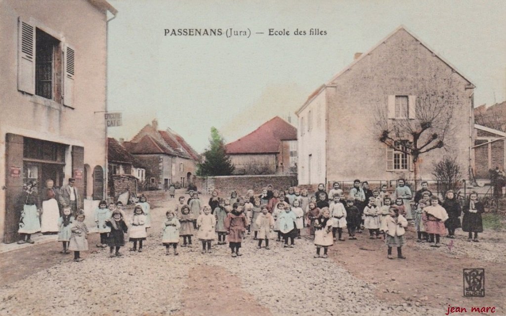 Passenans - École des Filles.jpg