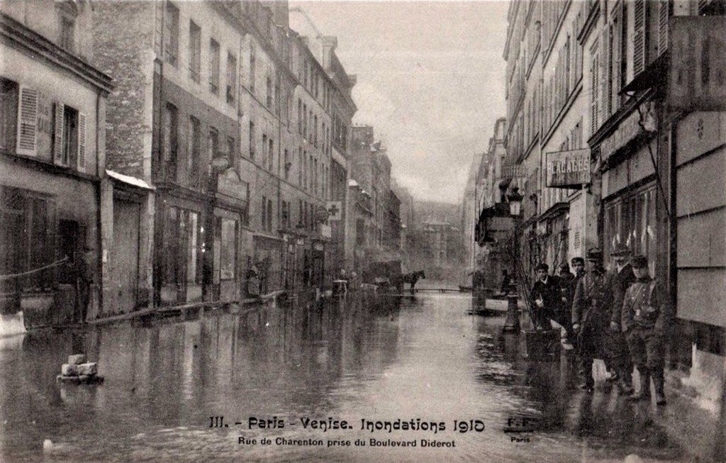 Paris Inondations 1910 - 111.jpg