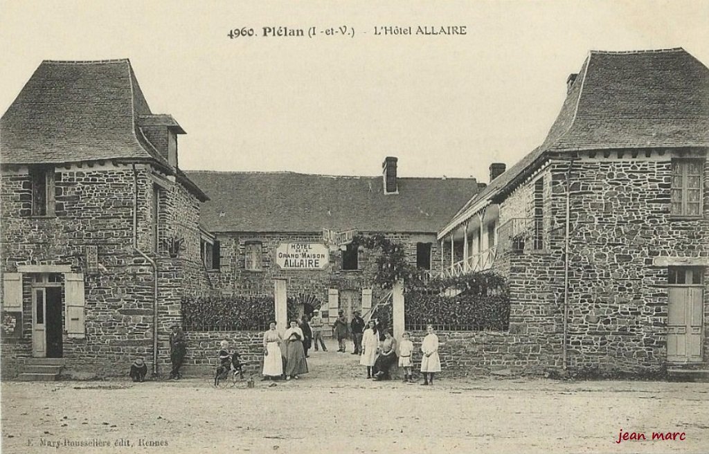 Plélan-le-Grand - L'Hôtel Allaire.jpg