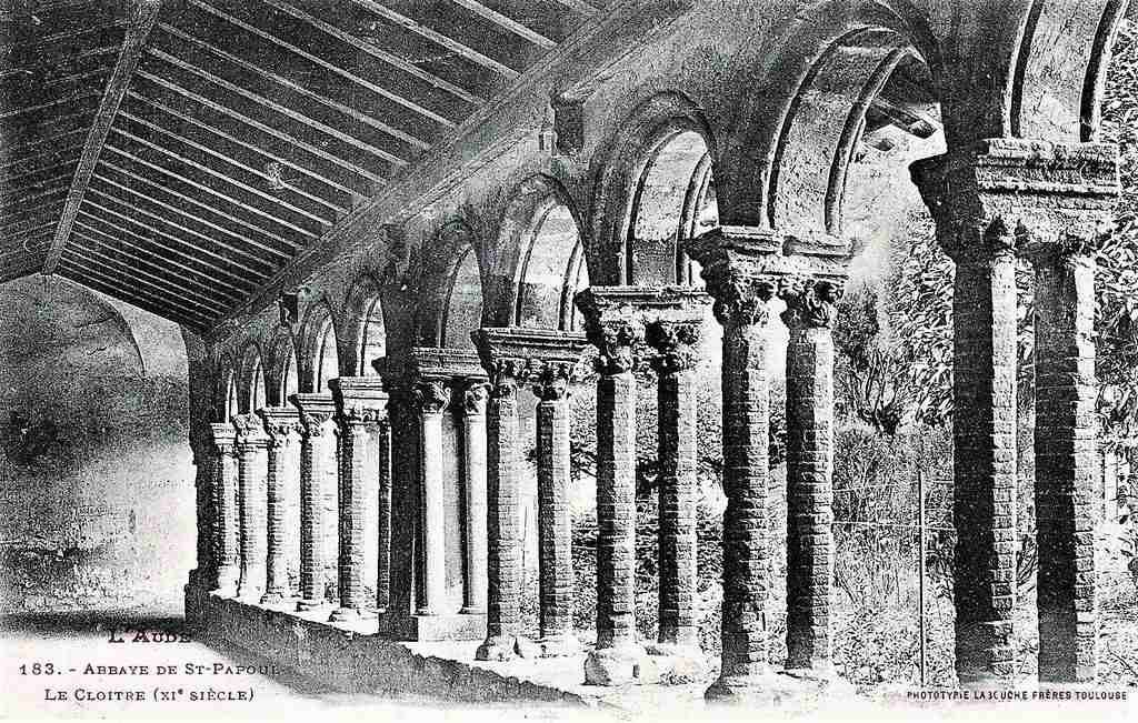 Saint-Papoul 11.jpg