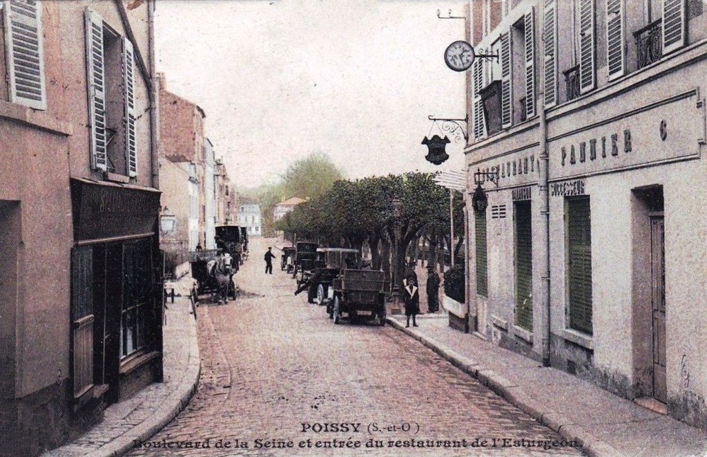 Poissy 2c.jpg