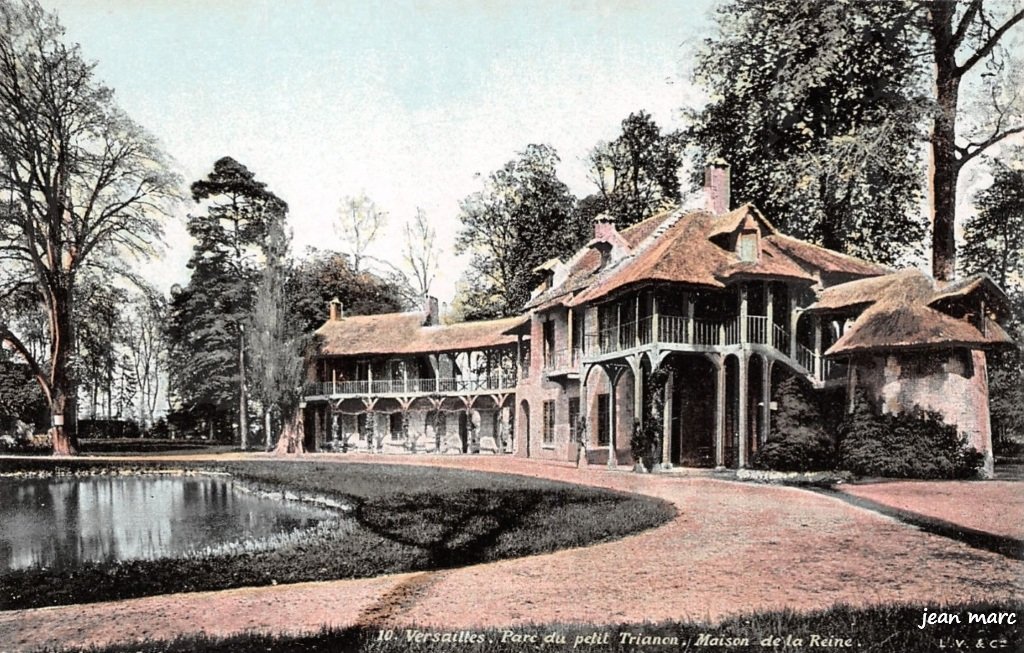 Versailles - Parc du petit Trianon - Maison de la Reine 10.jpg