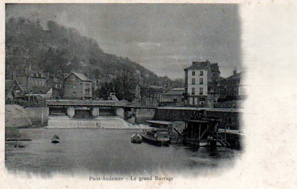 Pont Audemer 27.jpg