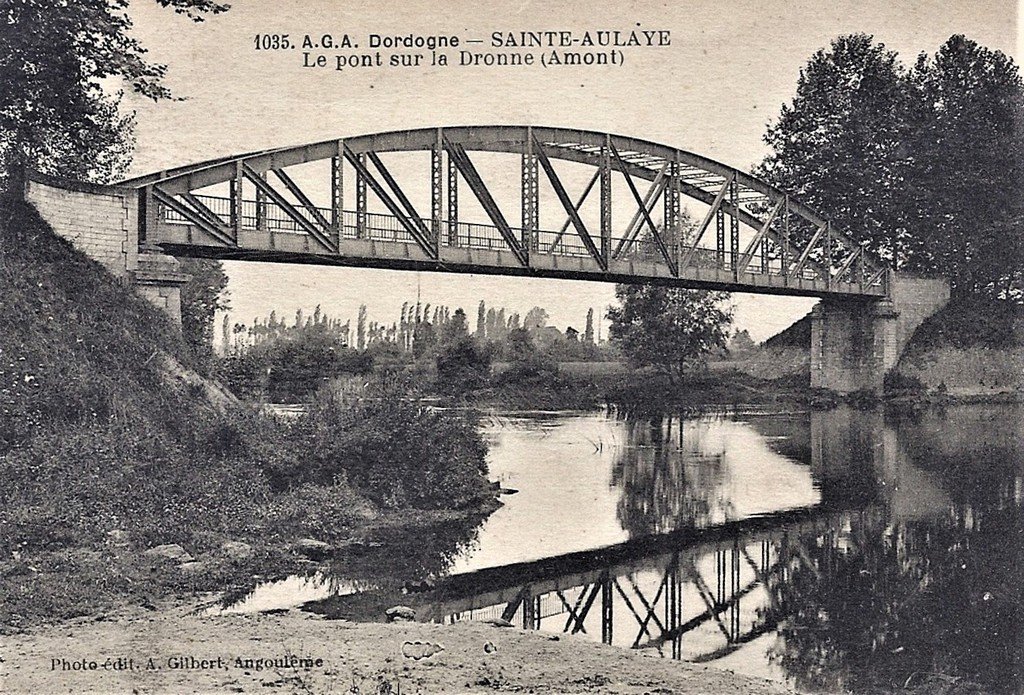 Saint-Aulaye 1035.jpg