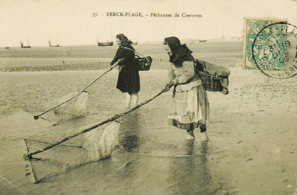 Pêcheuses Berck pecheures crevettes Cyril 23-02-26.jpg