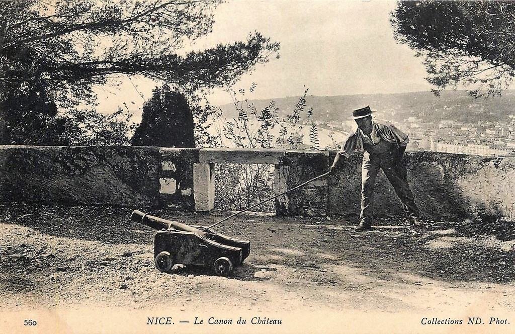 Nice 560 version noir et__ blanc).jpg