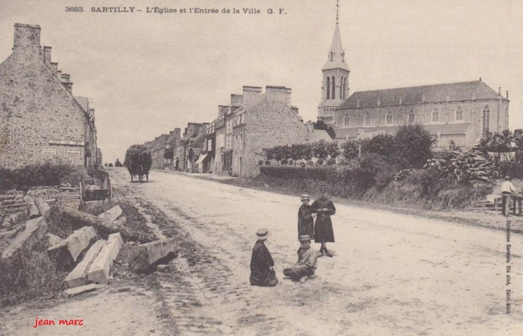 Sartilly – L’Église et l’entrée de la Ville.jpg