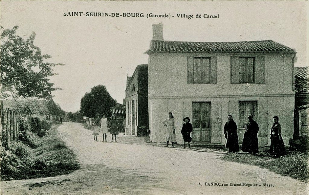 Saint-Seurin de Bourg 33.jpg