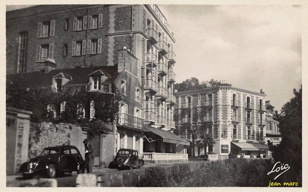 Dinard - Le Grand Hôtel.jpg