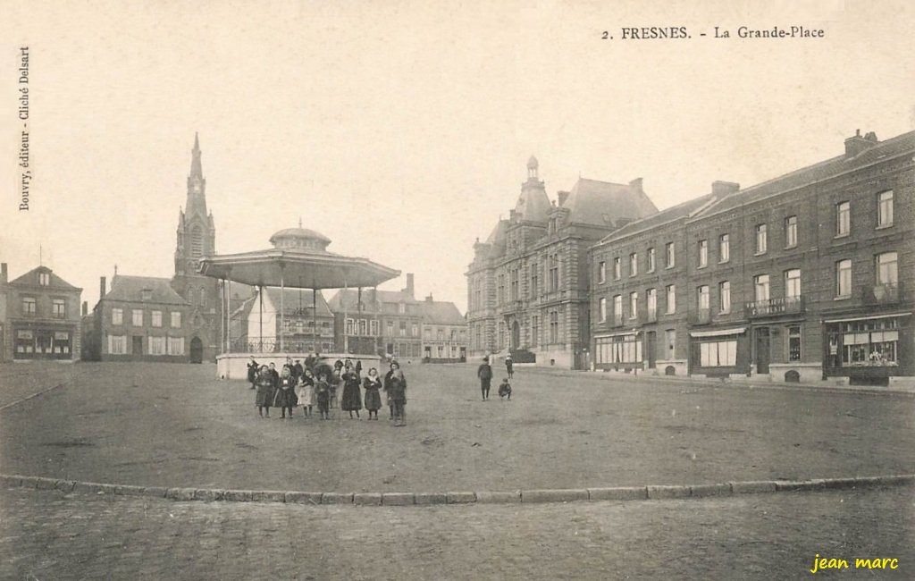 Fresnes - La Grande-Place.jpg