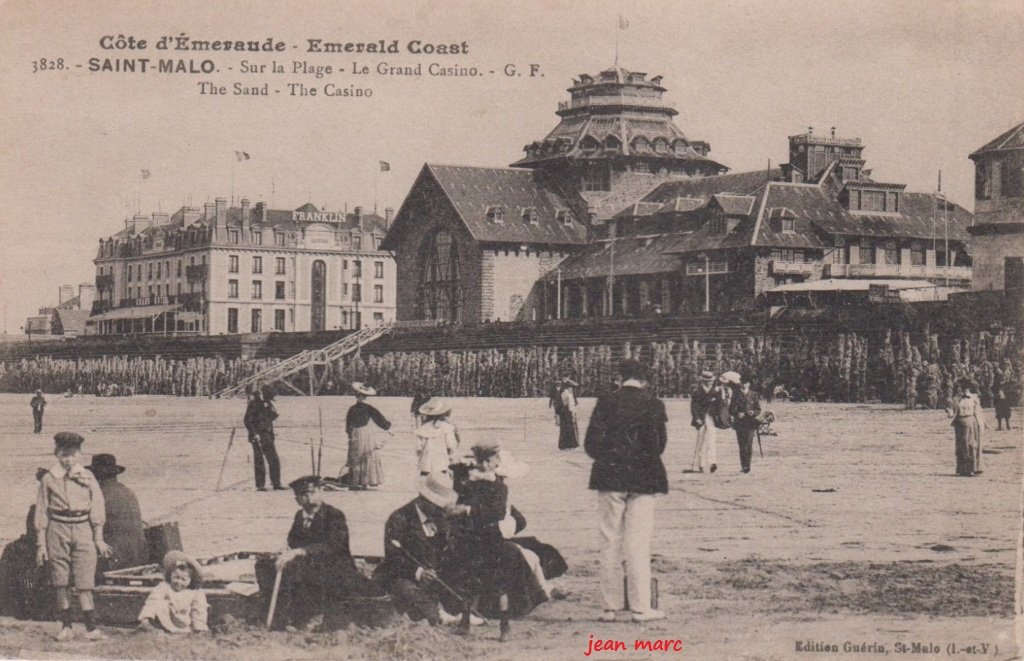 Saint-Malo - Sur la Plage - Le Grand Casino.jpg