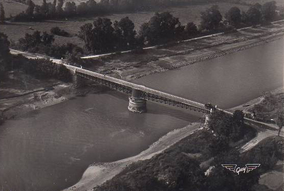 Ranville - pont tournant 8.jpg