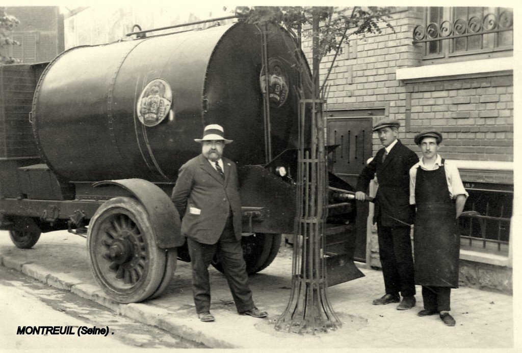 Camion Montreuil 93 CP.jpg