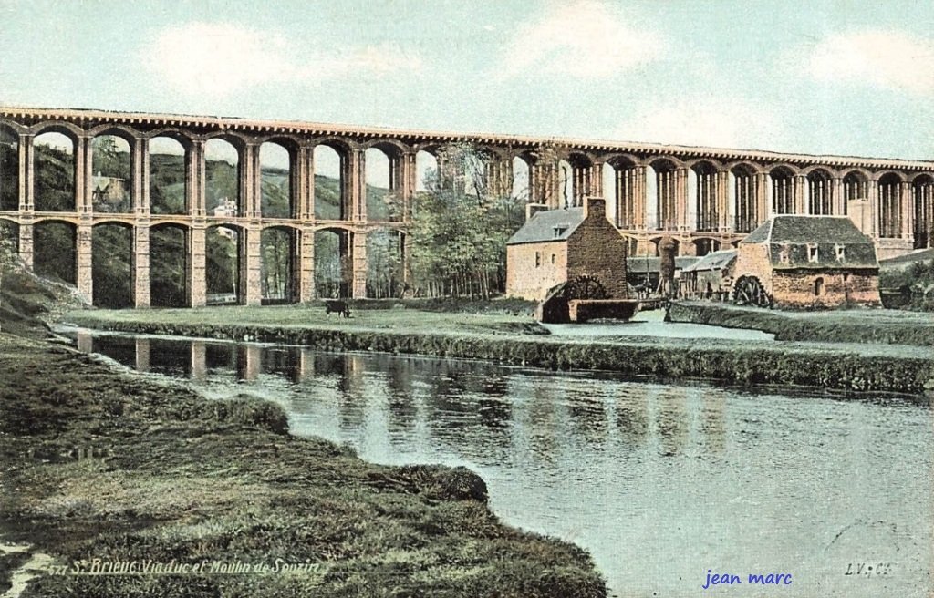 Saint-Brieuc - Viaduc et Moulin de Souzin.jpg