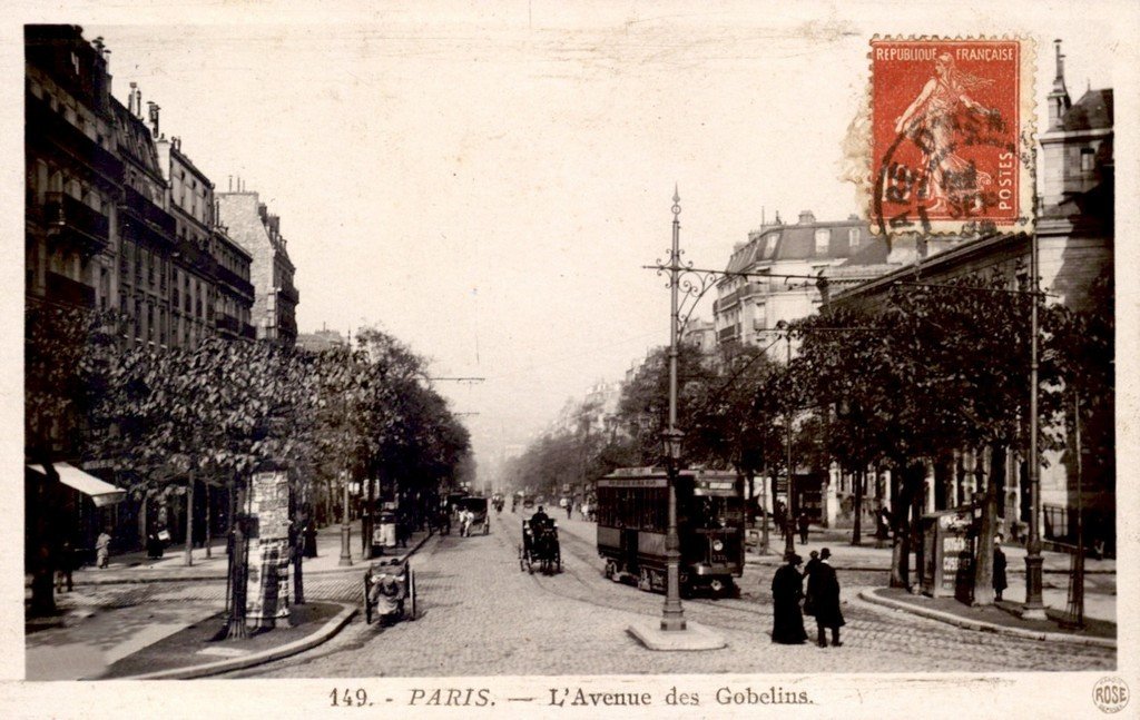 Paris Avenue des Gobelins 149.jpg