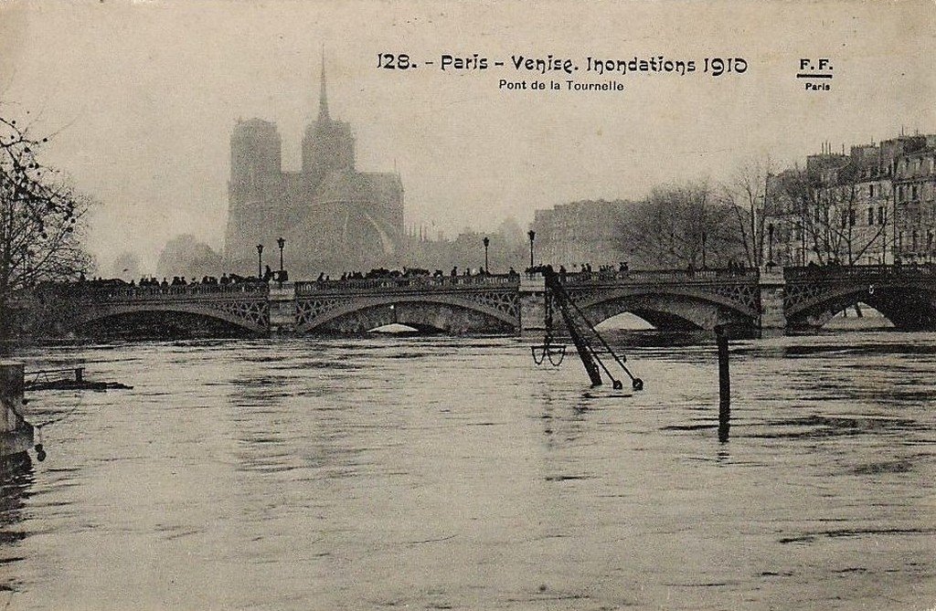 Paris 128 Inon.jpg