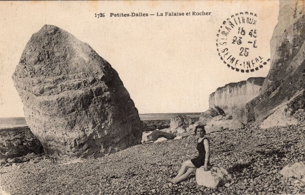 76 - LES-PETITES-DALLES - 1726 - La Falaise et Rocher - G. Palfray, éditeur - 02-03-26.jpg