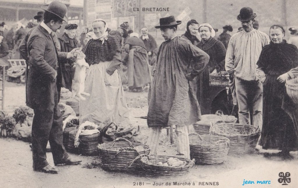 Rennes - Jour de Marché.jpg