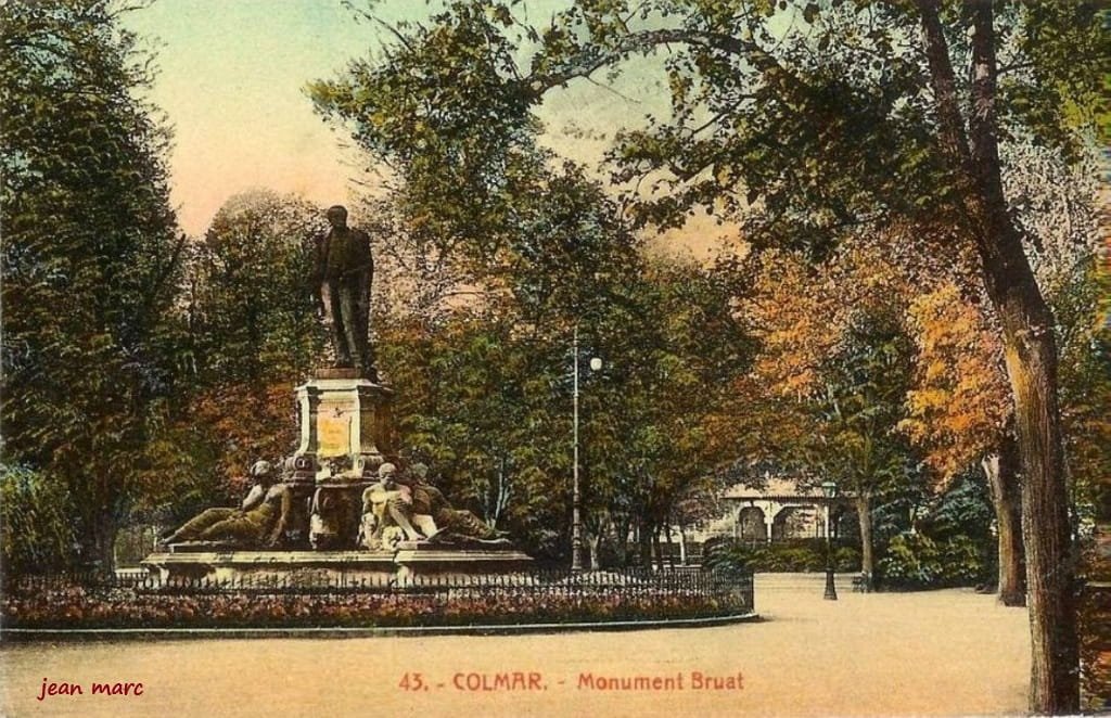 Colmar - Monument Bruat 43.jpg