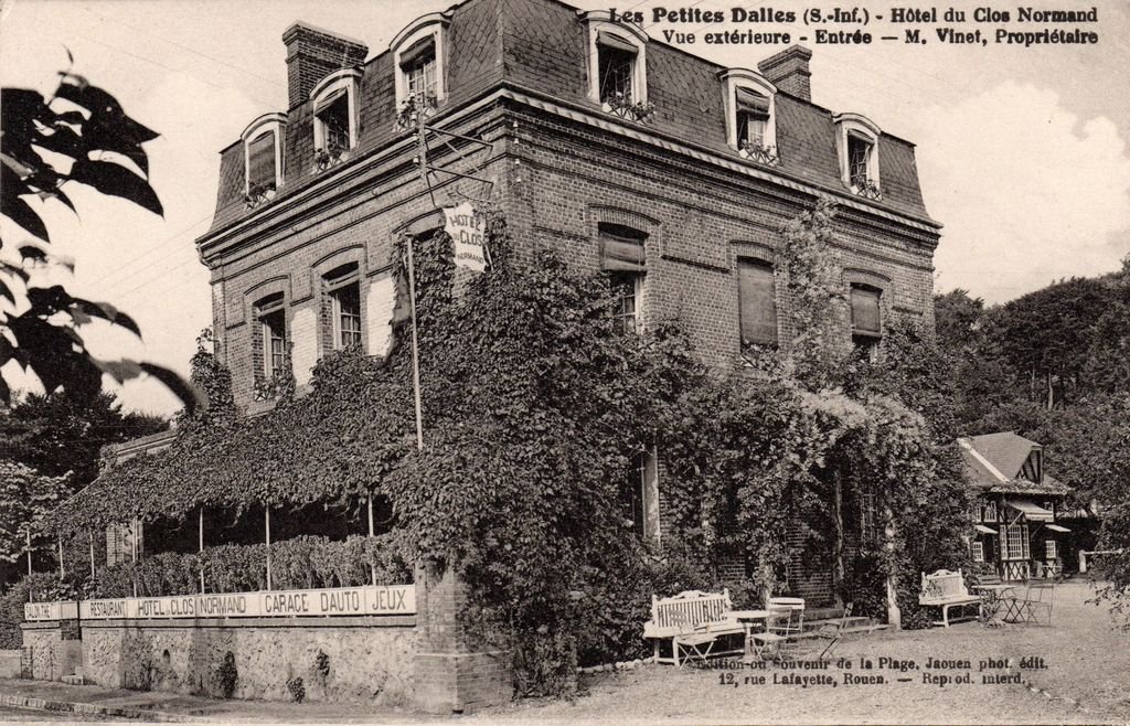 76 - LES PETITES DALLES - Hôtel du Clos Normand - Entrée - Edition du Souvenir.. - 20-03-26.jpg