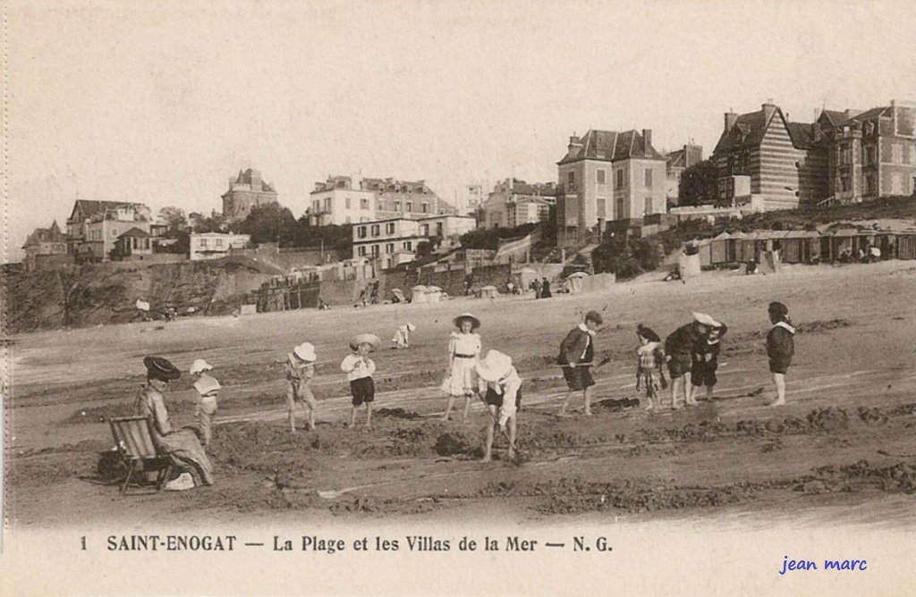 Saint-Enogat - La Plage et les Villas de la Mer.jpg