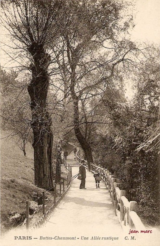 Paris XIXe - Buttes-Chaumont - Une Allée rustique (sans numéro CM).jpg