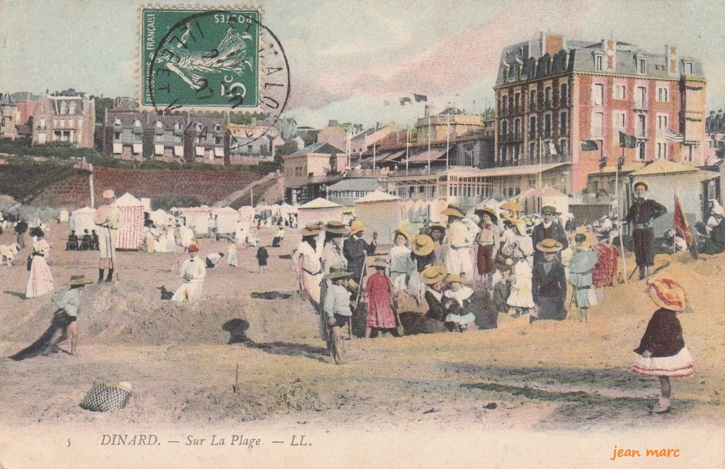 Dinard - Sur la plage.jpg