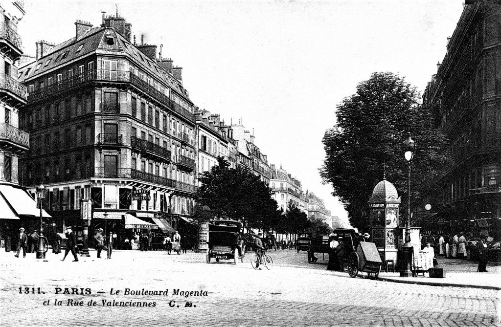 Paris Bd Magenta 1311.jpg