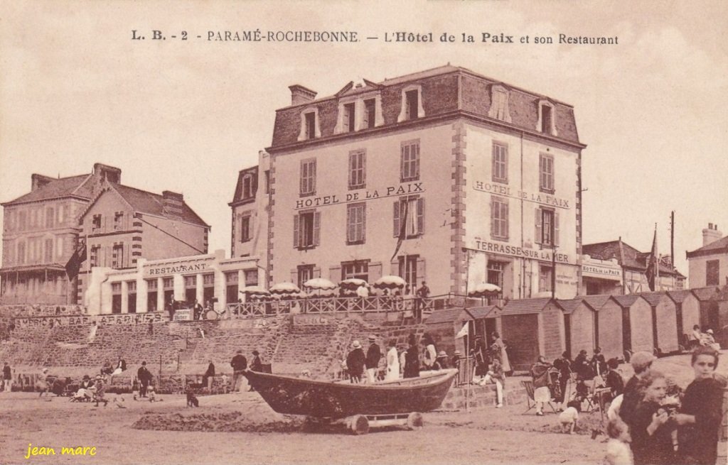 Paramé - L'Hôtel de la Paix et son restaurant.jpg