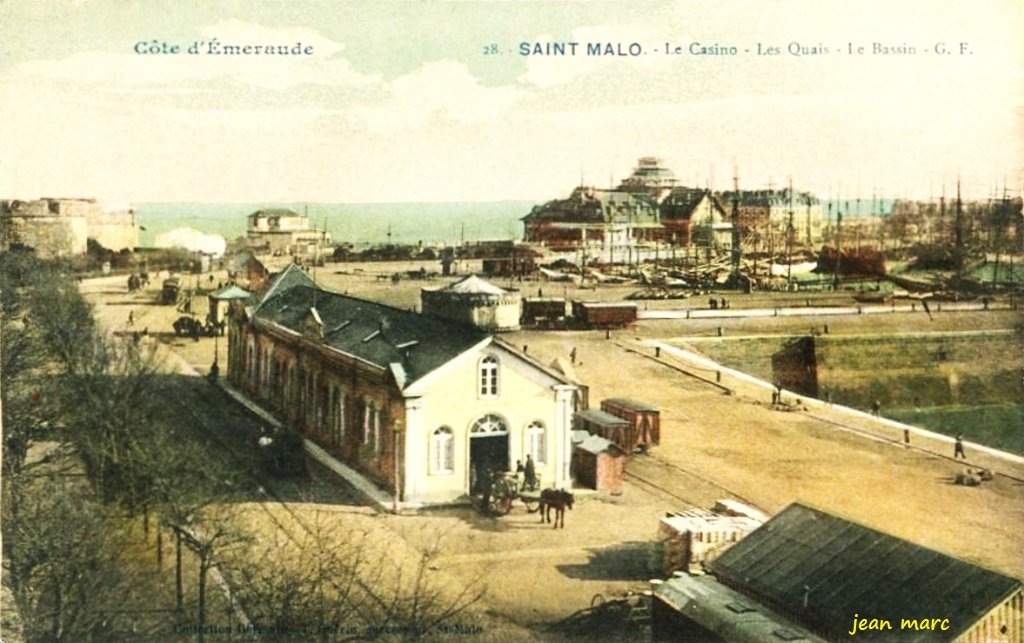 Saint-Malo – Le Casino – Les Quais – Le Bassin.jpg