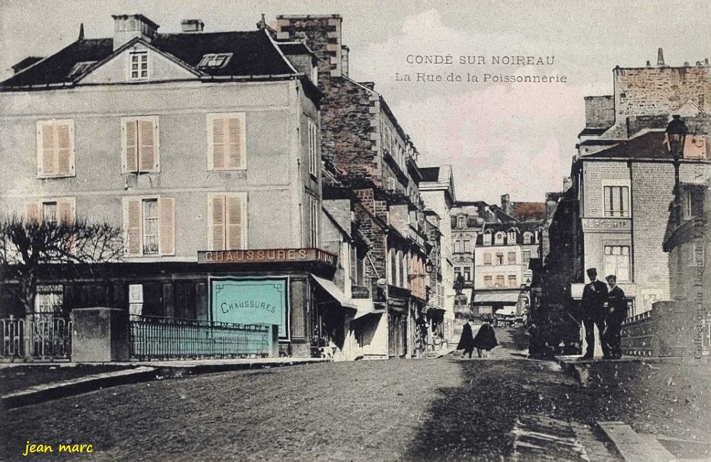 Condé-sur-Noireau - Rue de la Poissonnerie.jpg