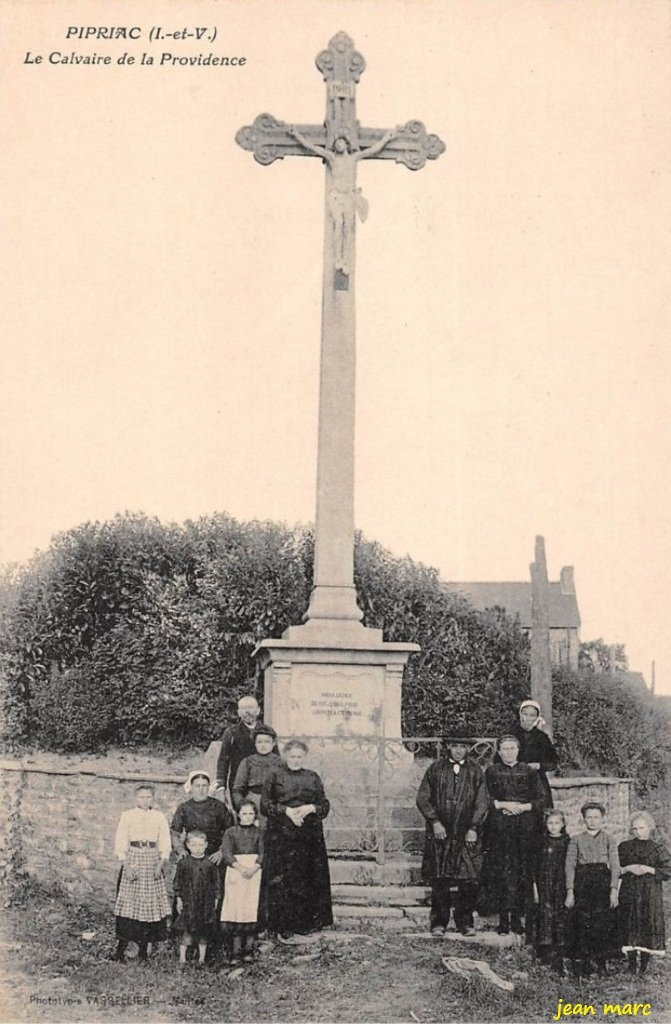 Pipriac - Le Calvaire de la Providence.jpg