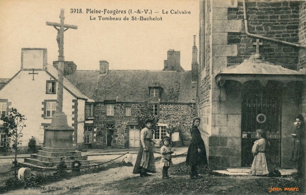 Pleine-Fougères - Le Calvaire - Le Tombeau de Saint-Bachelot.jpg
