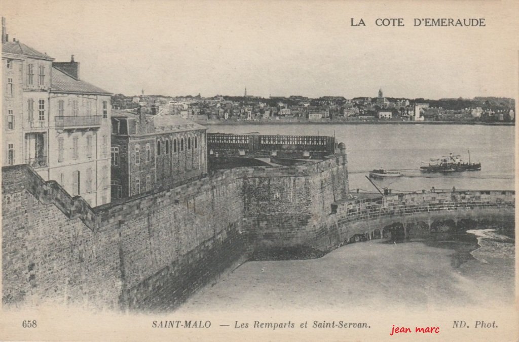 Saint-Malo - Les Remparts et Saint-Servan.jpg