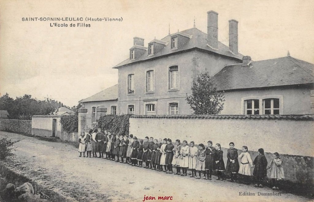 Saint-Sornin-Leulac - L'École de Filles.jpg