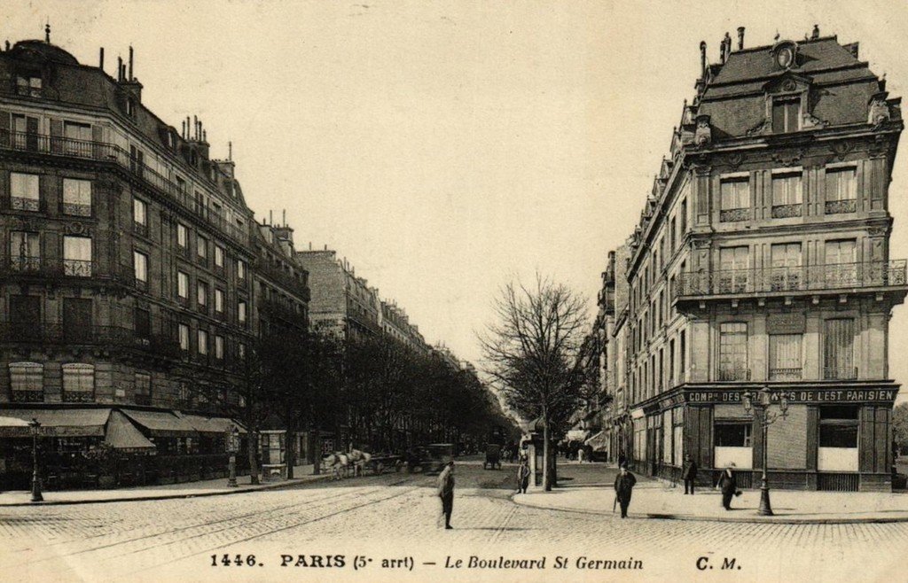 Paris Bd Saint-Germain  1446.jpg